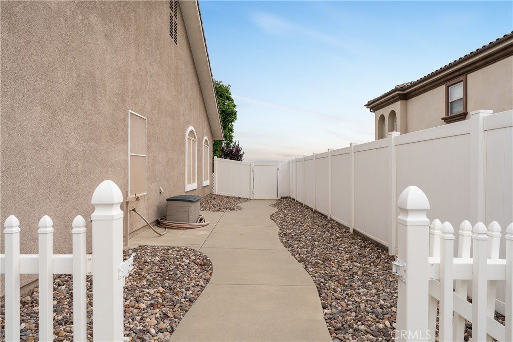 main property photo 63
