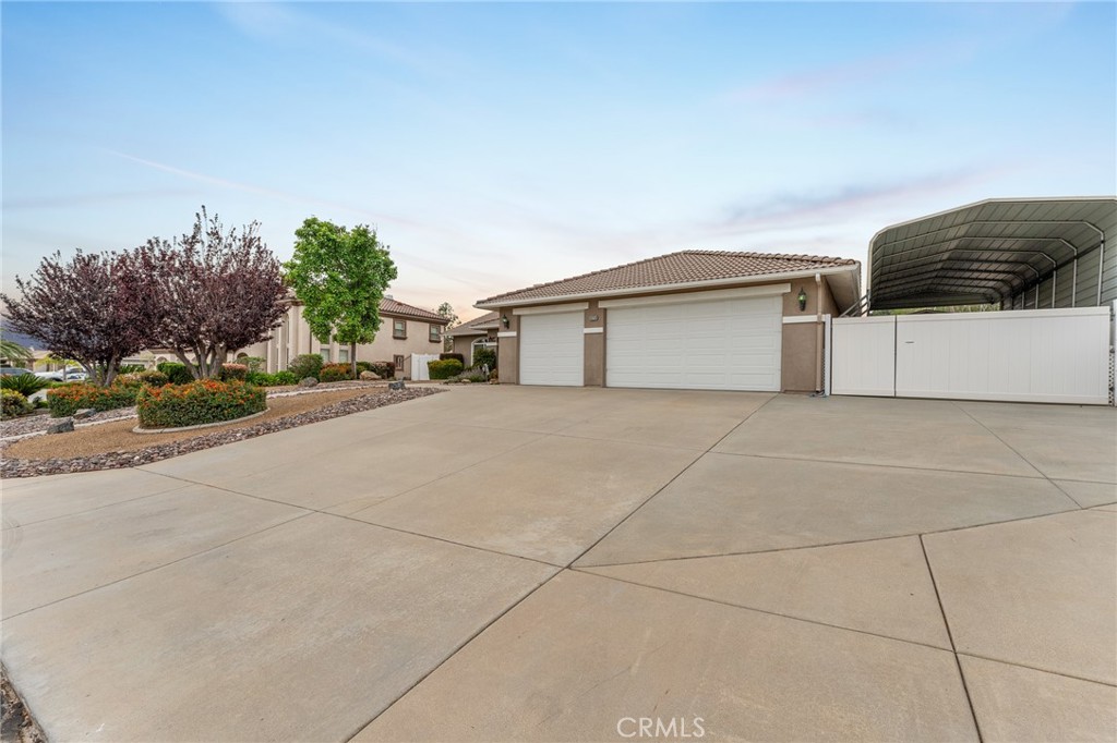main property photo 72