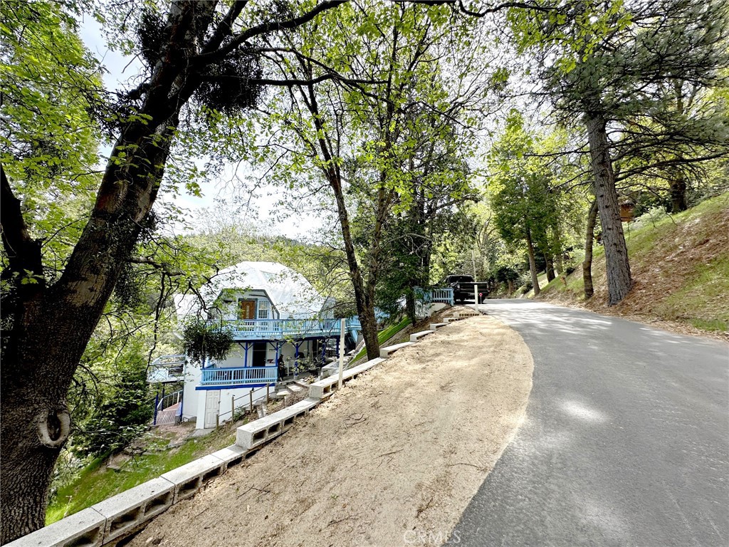 main property photo 37