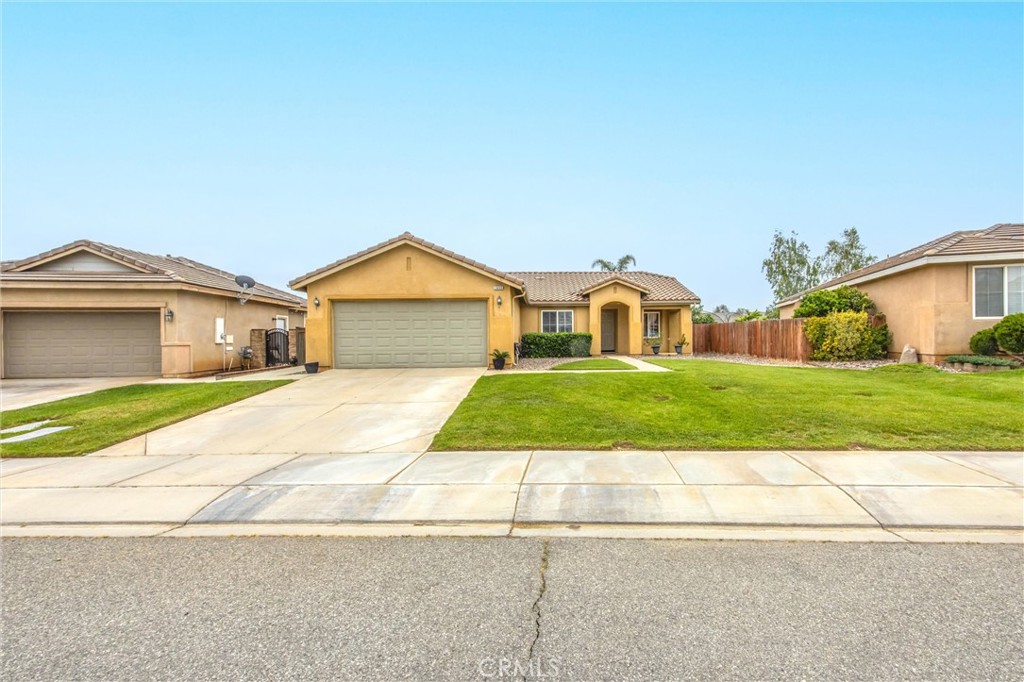 main property photo 3