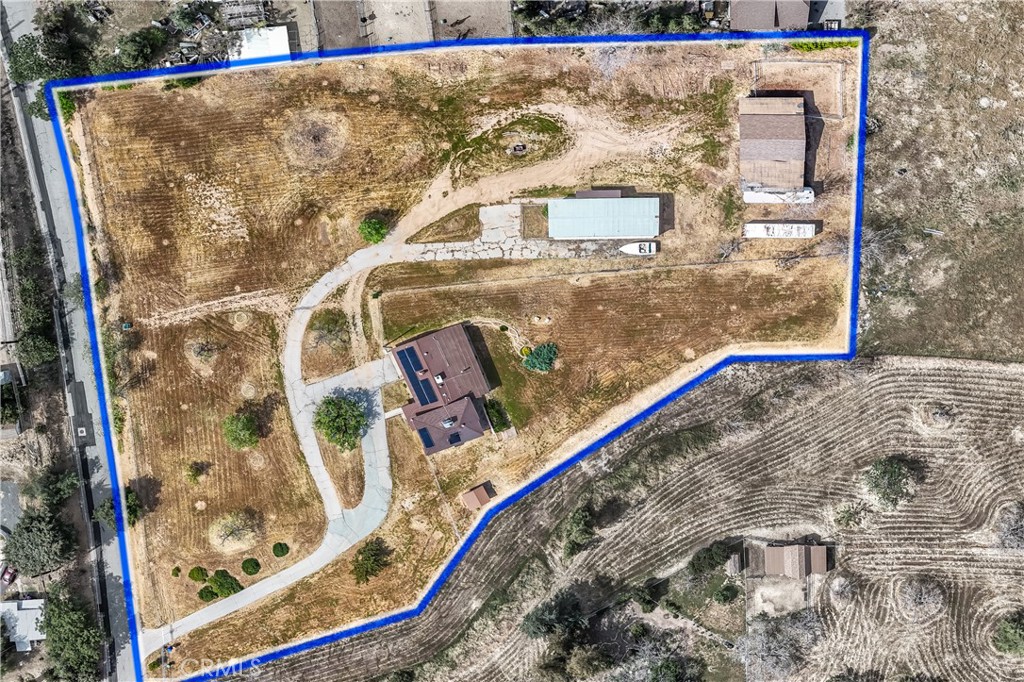 main property photo 5