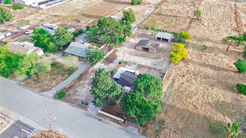 main property photo 46