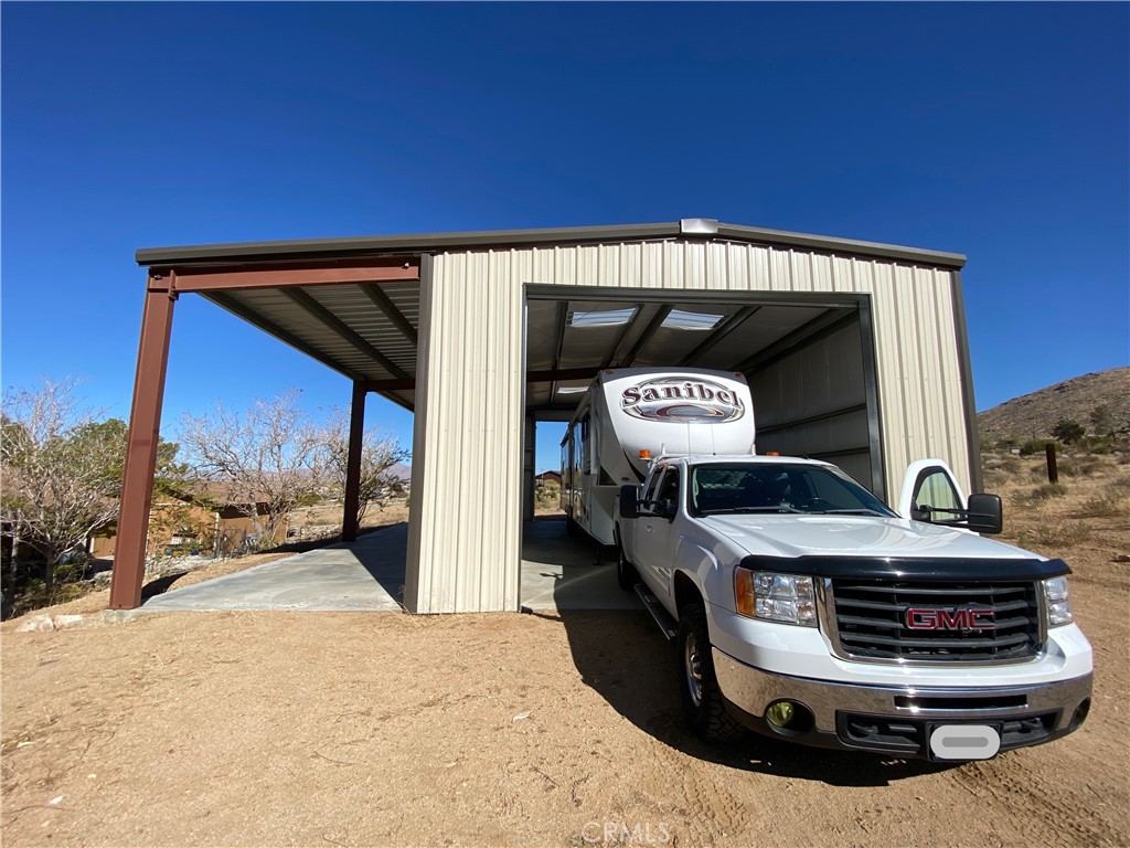 main property photo 37