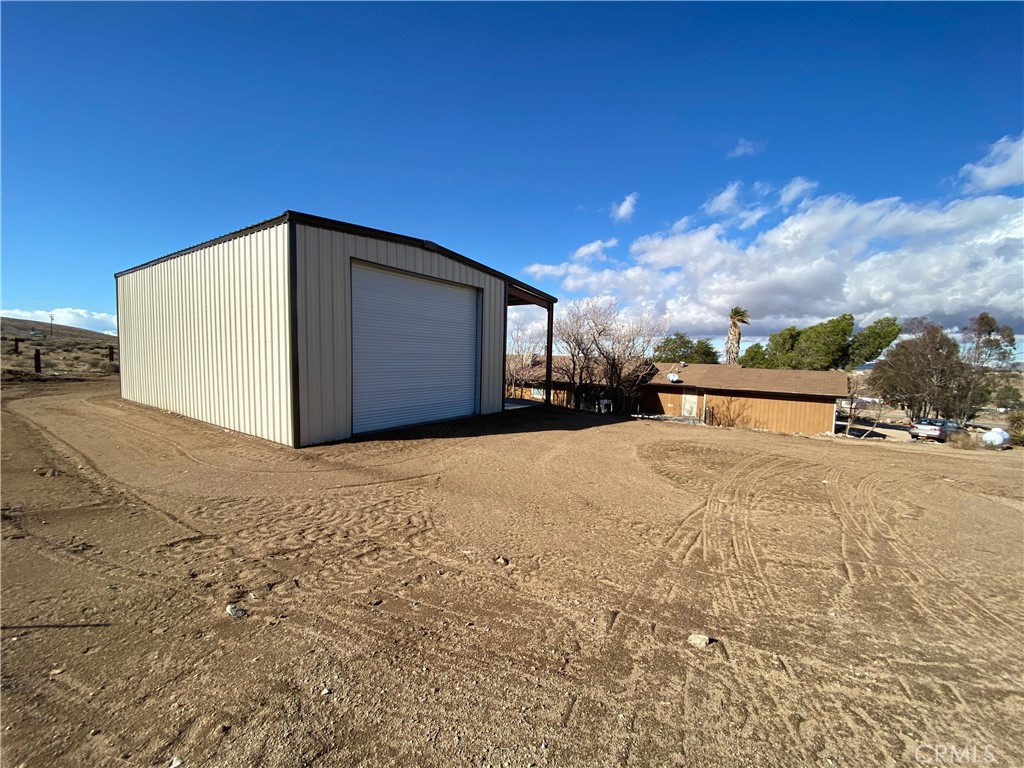 main property photo 40