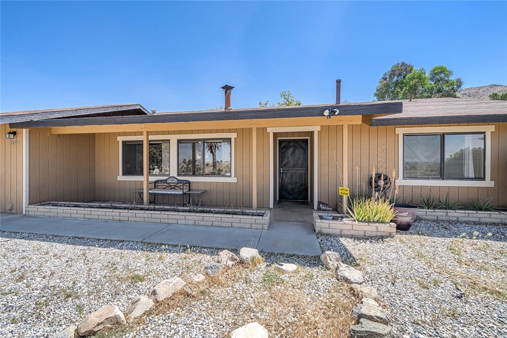 main property photo 6