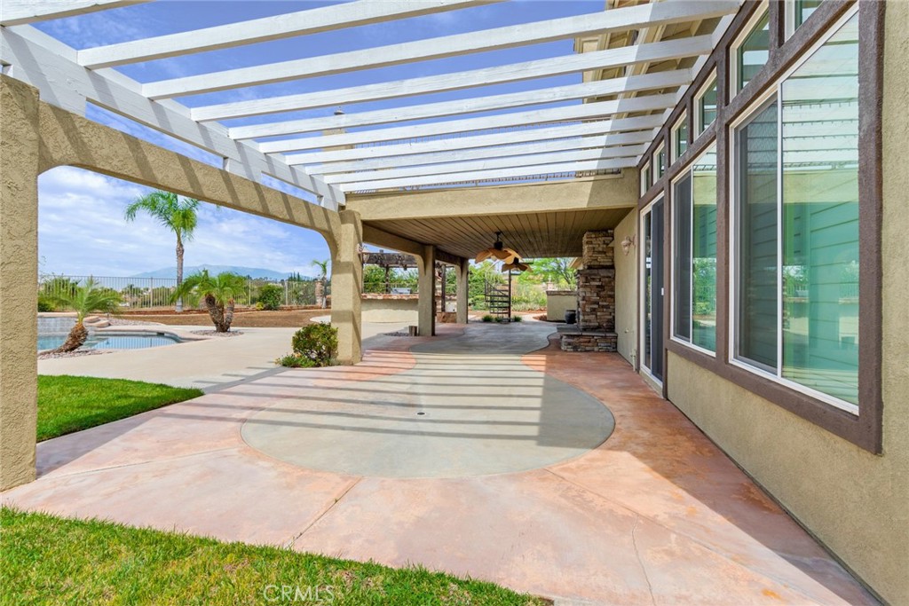 main property photo 46