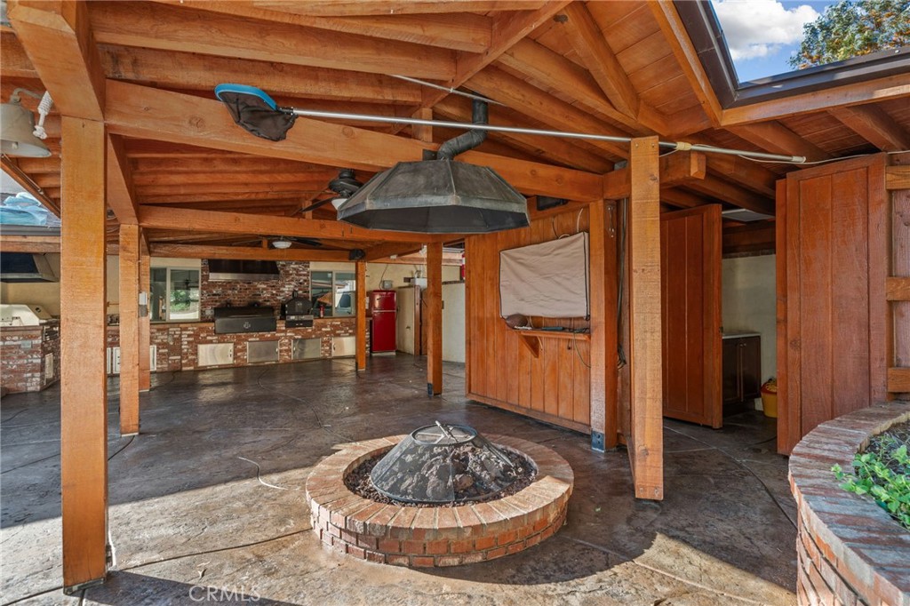 main property photo 64