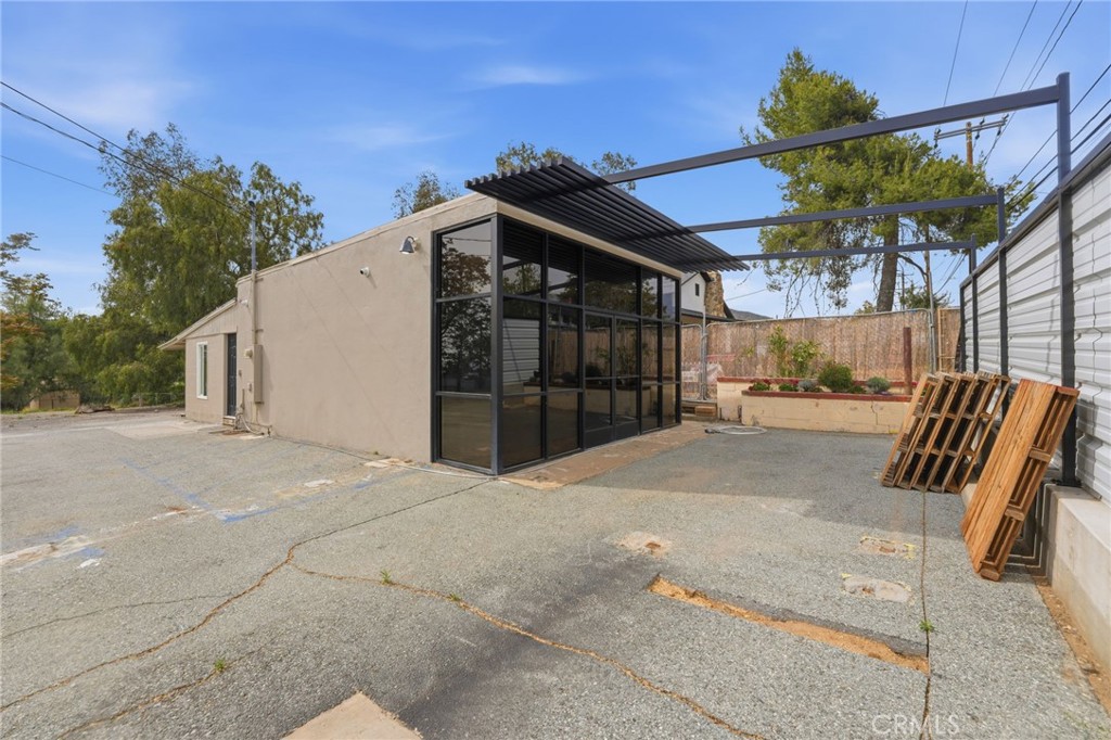 main property photo 44