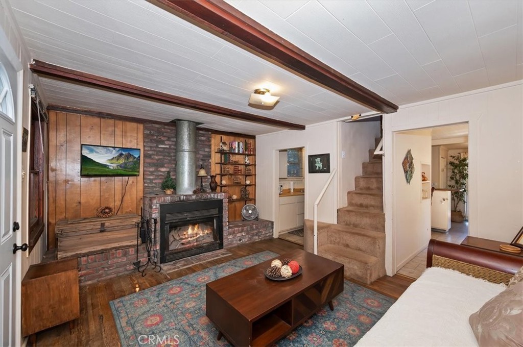 main property photo 4