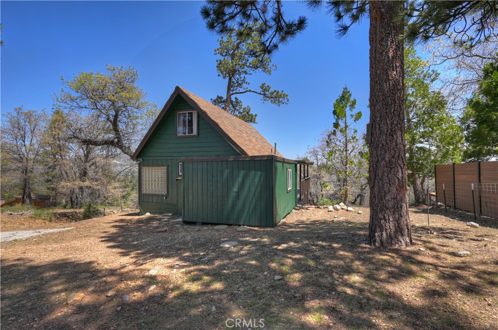main property photo 23