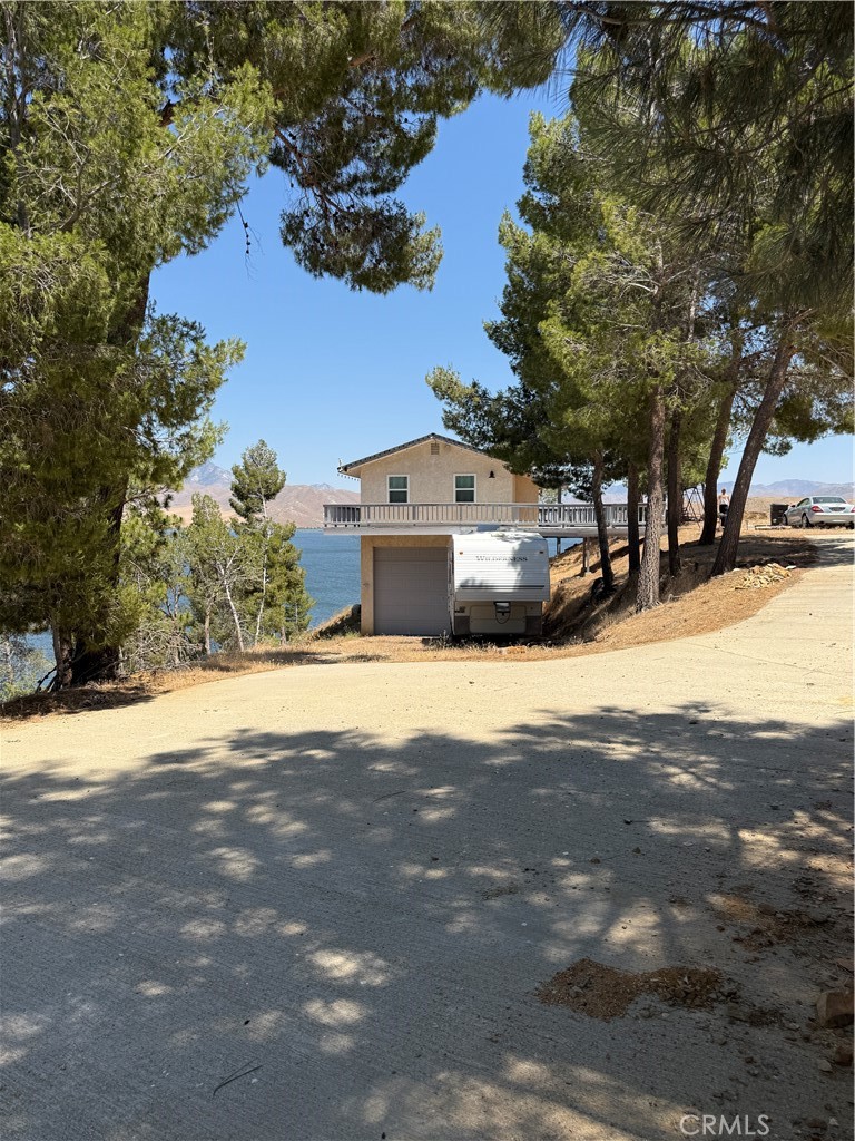 main property photo 41