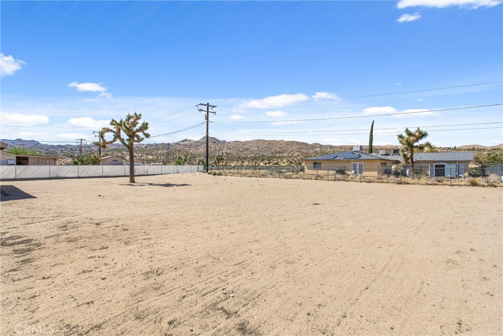 main property photo 27