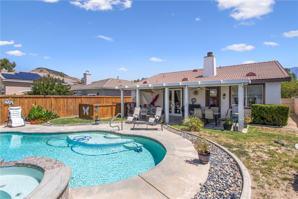 main property photo 22