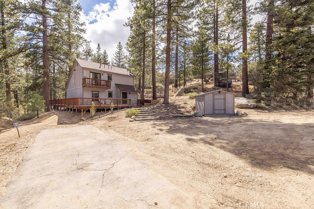 main property photo 13