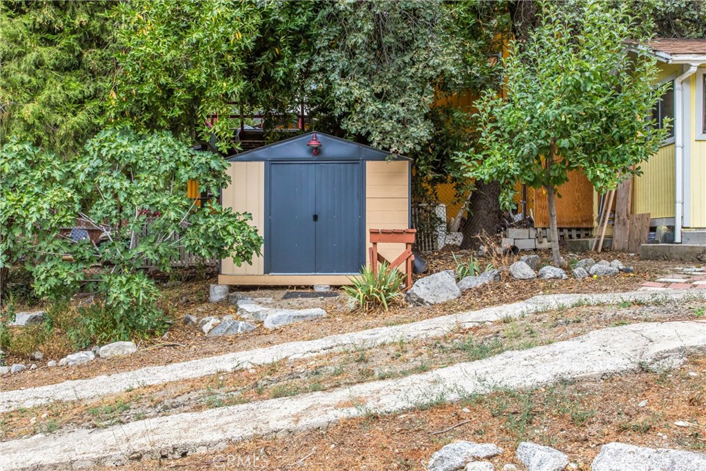 main property photo 27