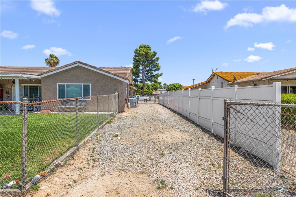 main property photo 46