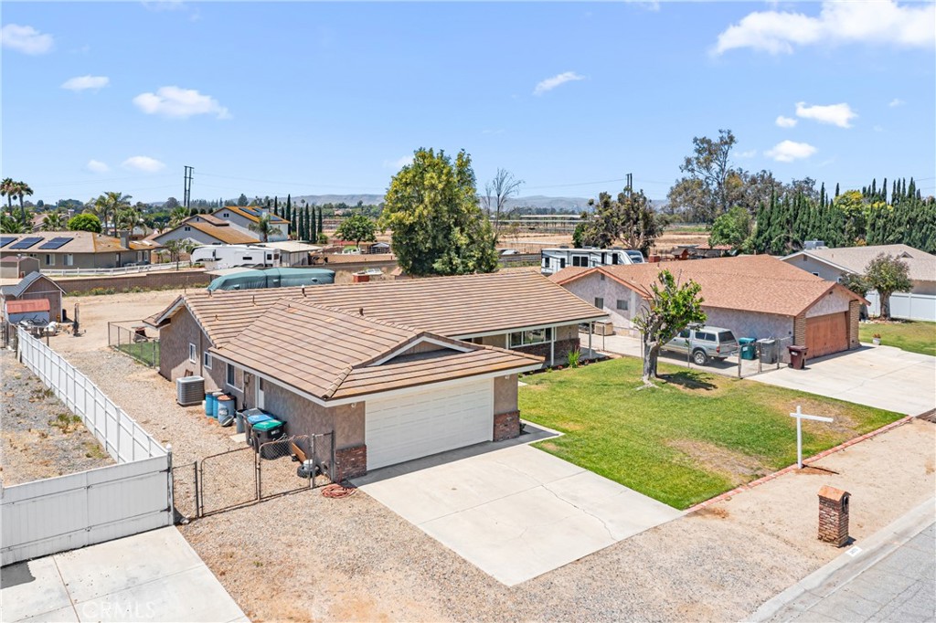 main property photo 61