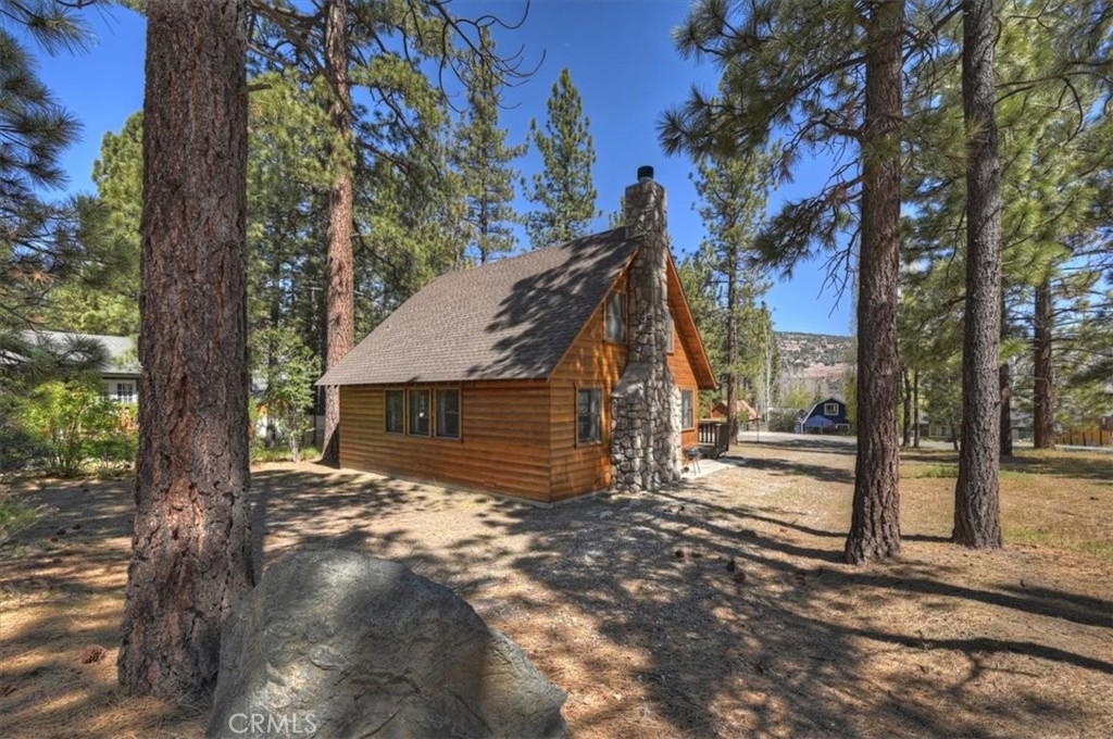 main property photo 20