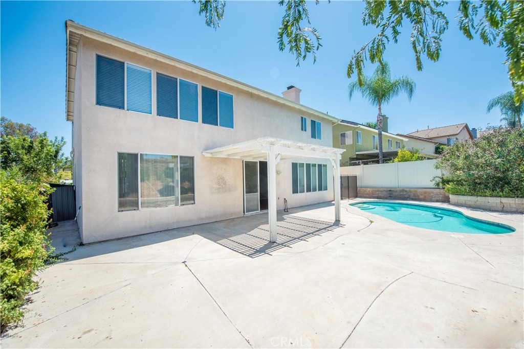 main property photo 33