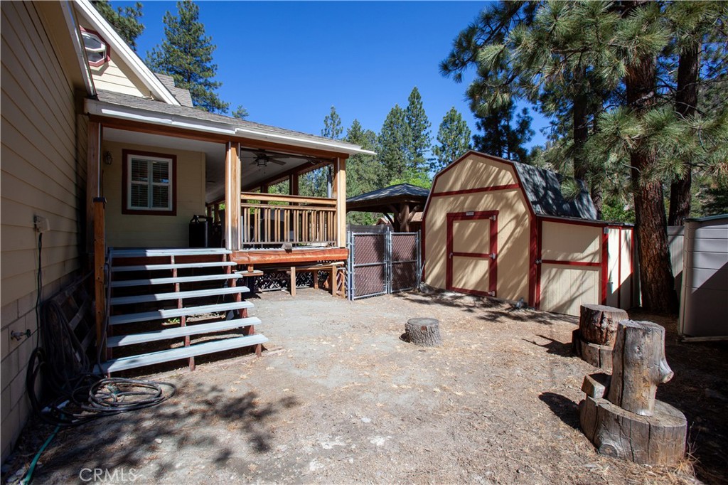 main property photo 20
