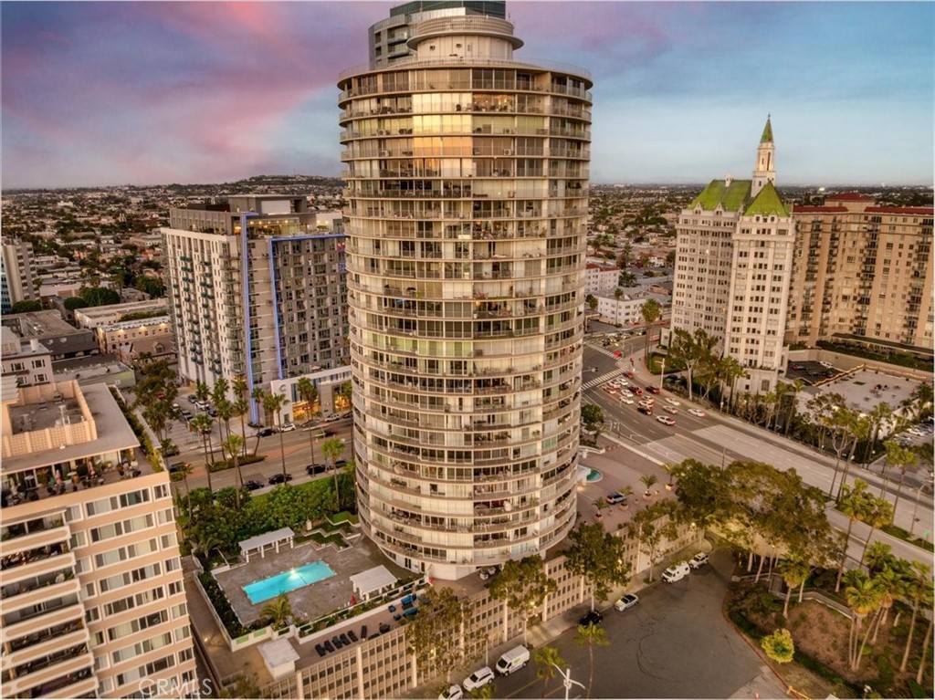 main property photo 68