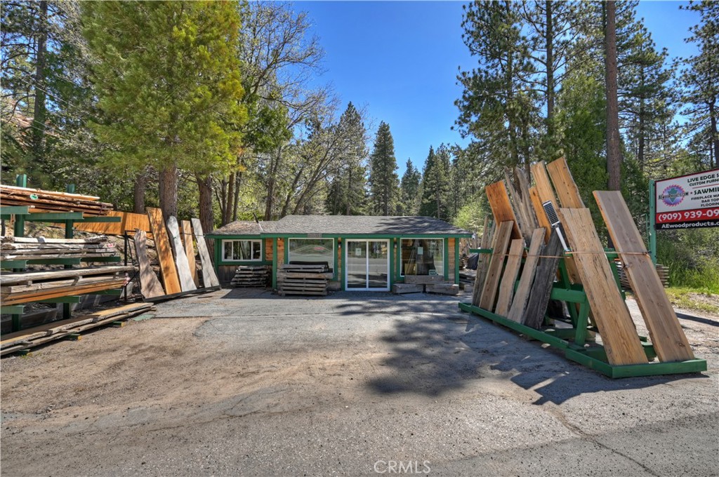 main property photo 30