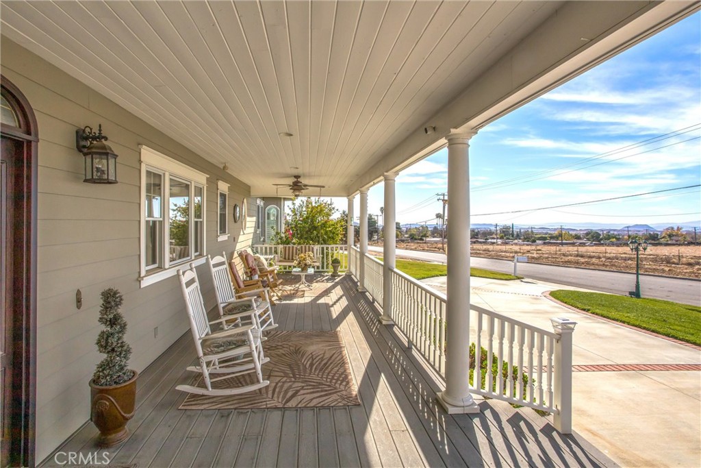 main property photo 5