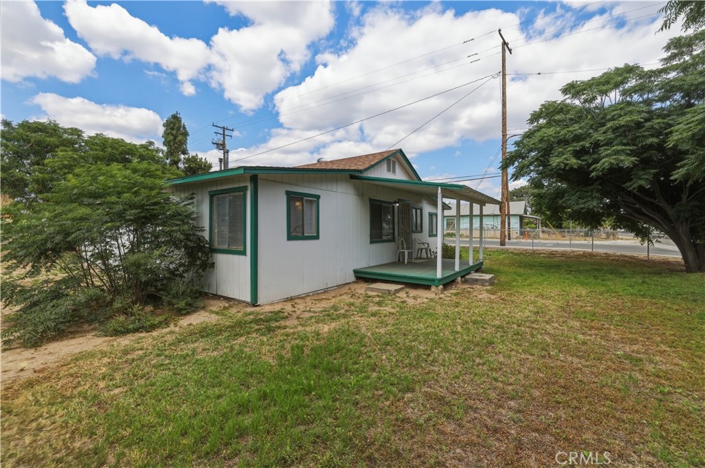 main property photo 32