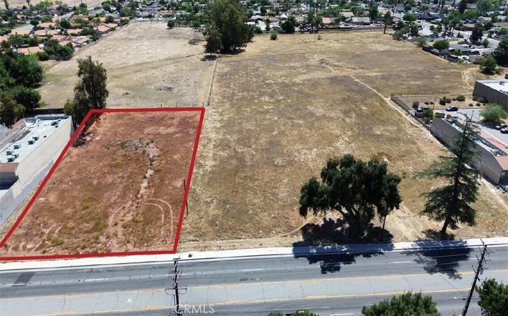 main property photo 4