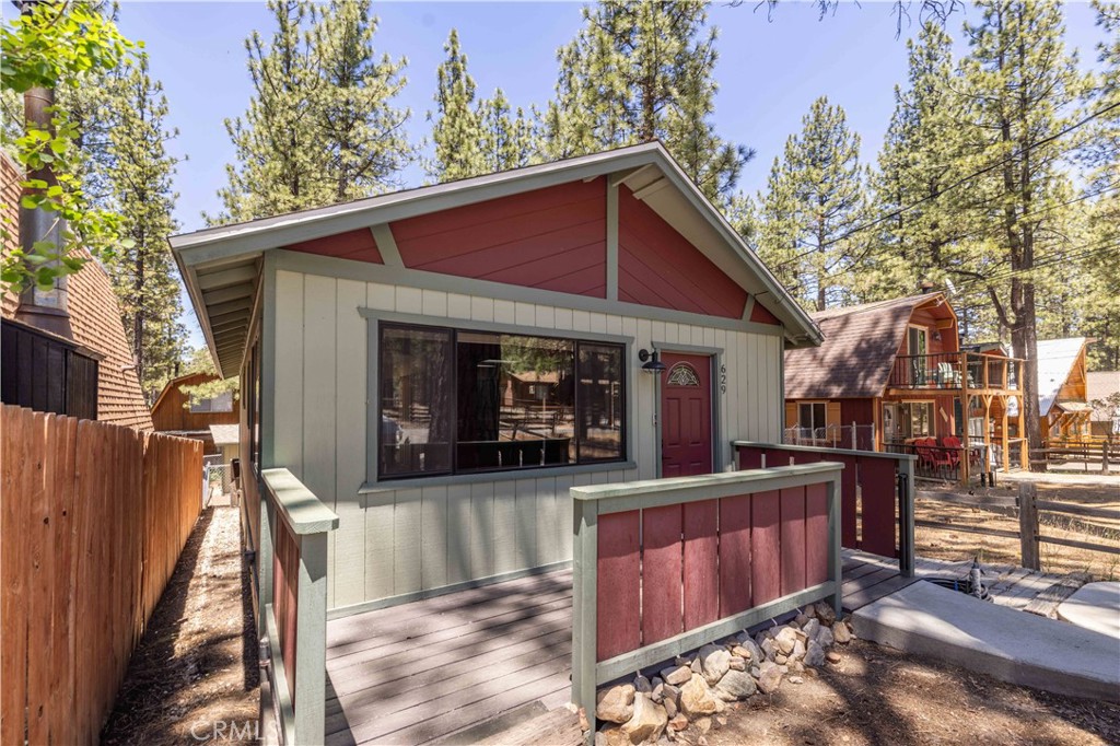 main property photo 16