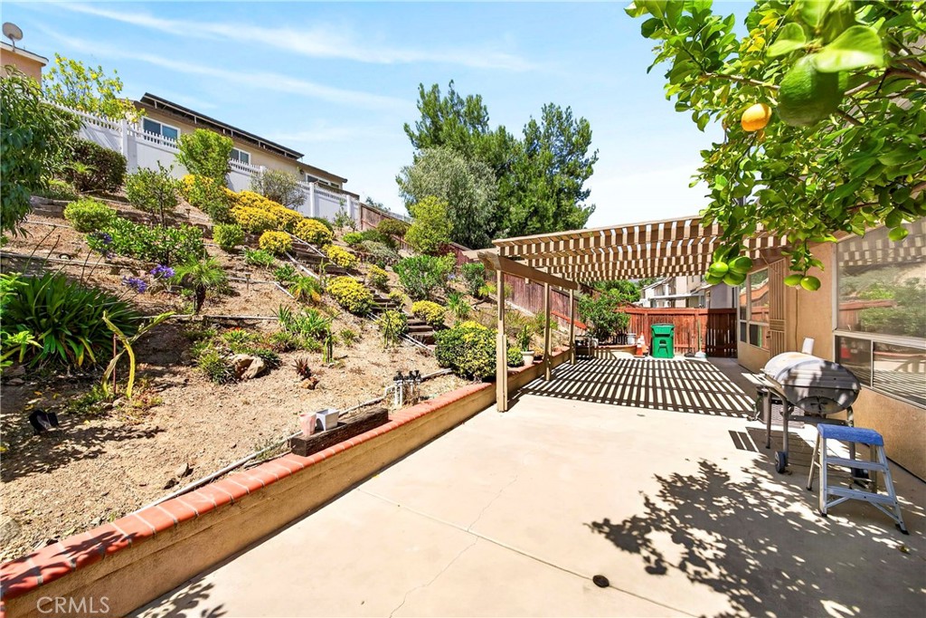 main property photo 41