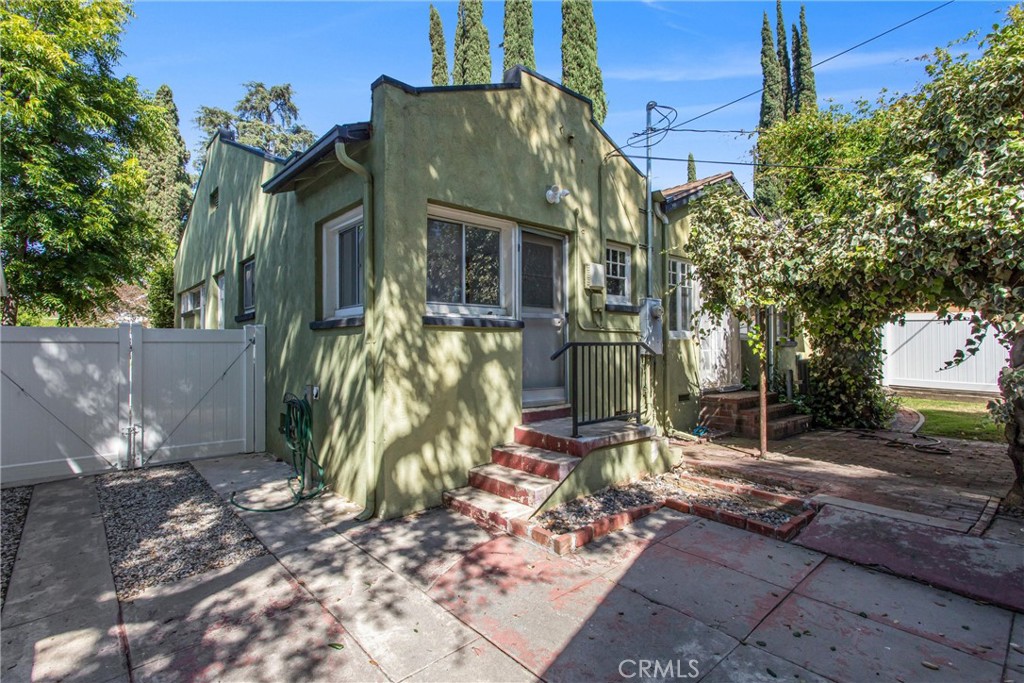 main property photo 21