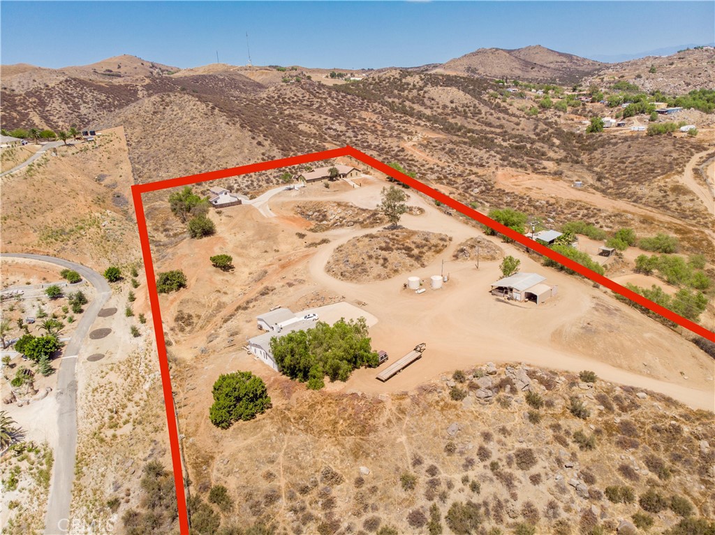 main property photo 22
