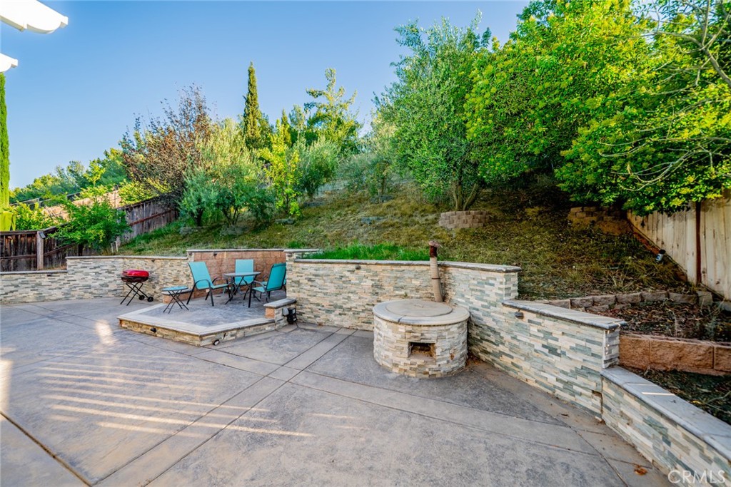 main property photo 41