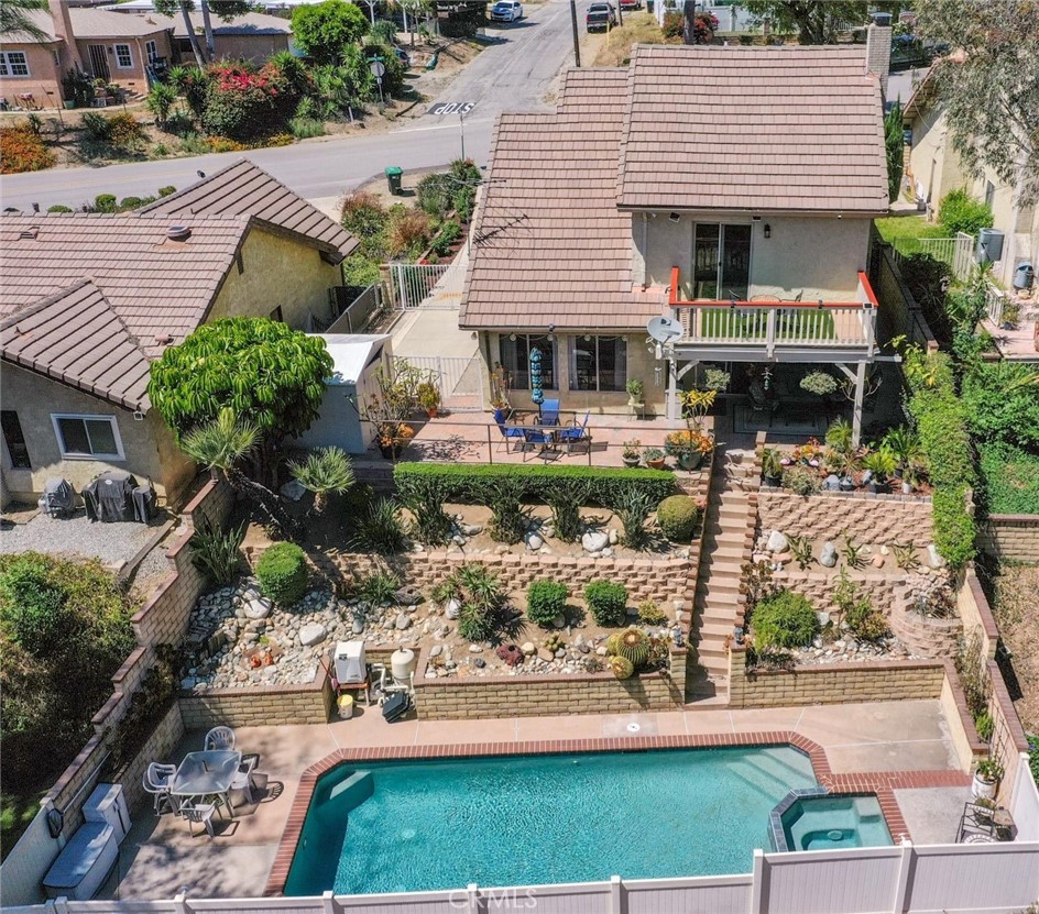 main property photo 51
