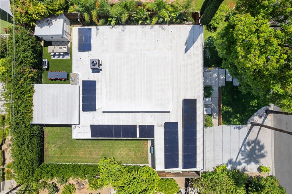 main property photo 70