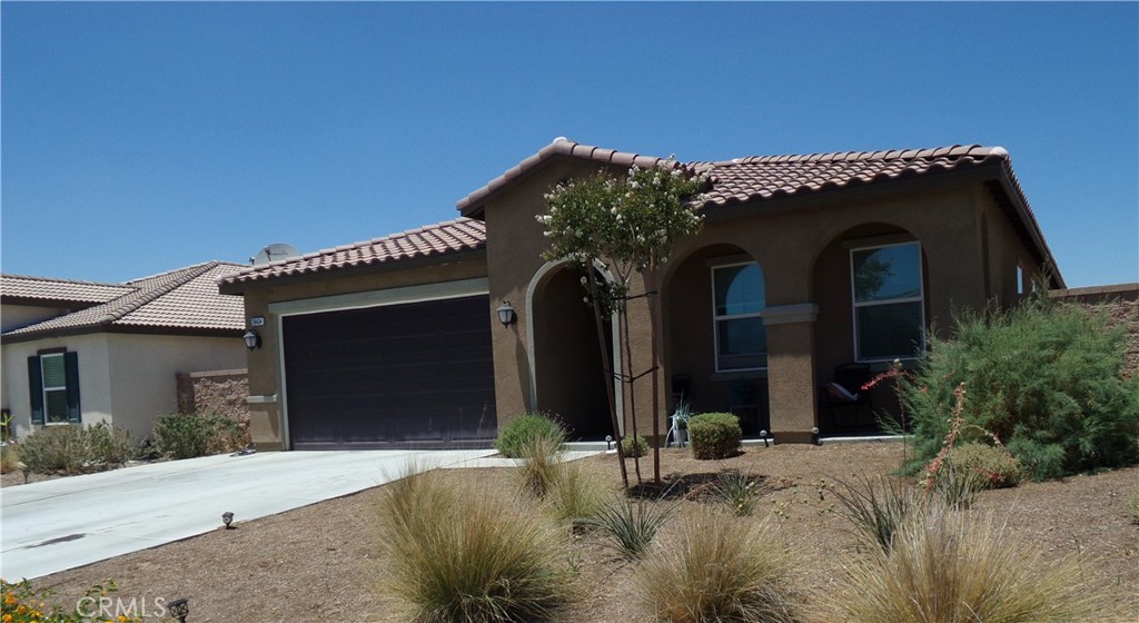 main property photo 9