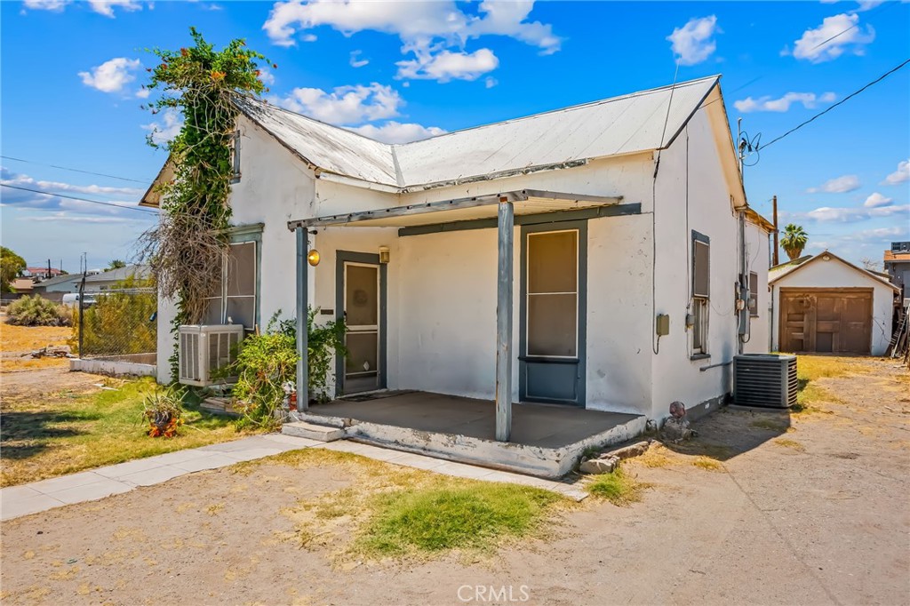 main property photo 12