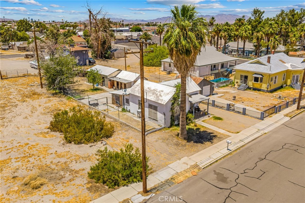 main property photo 5