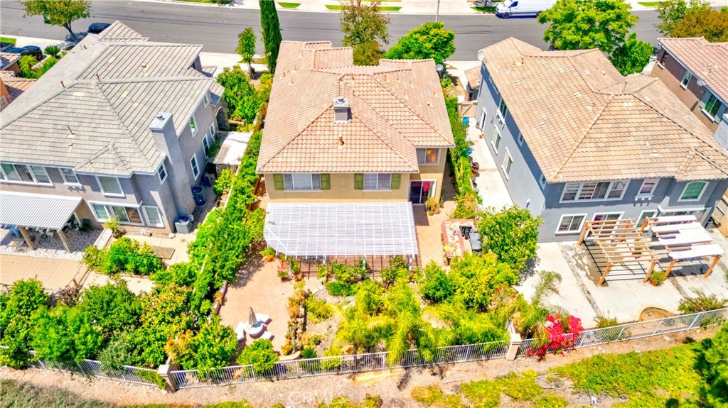 main property photo 74