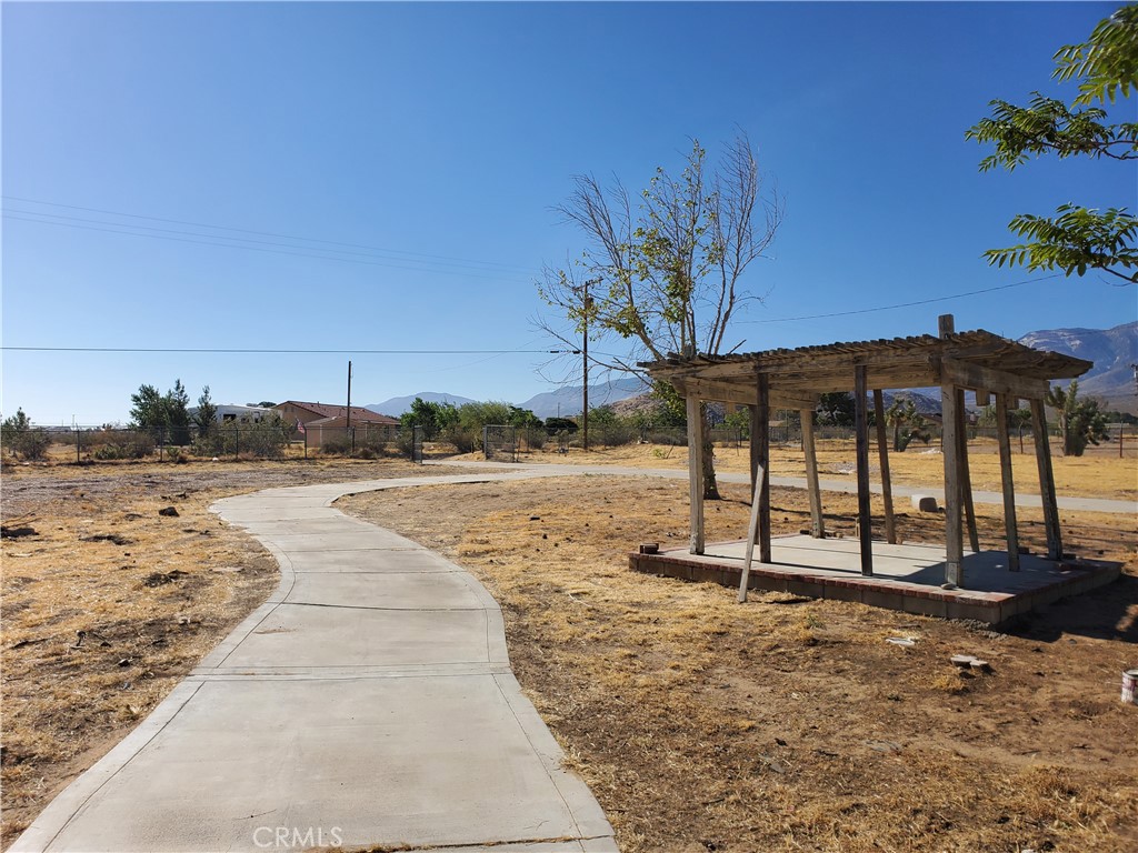 main property photo 32