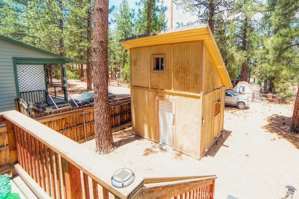 main property photo 24