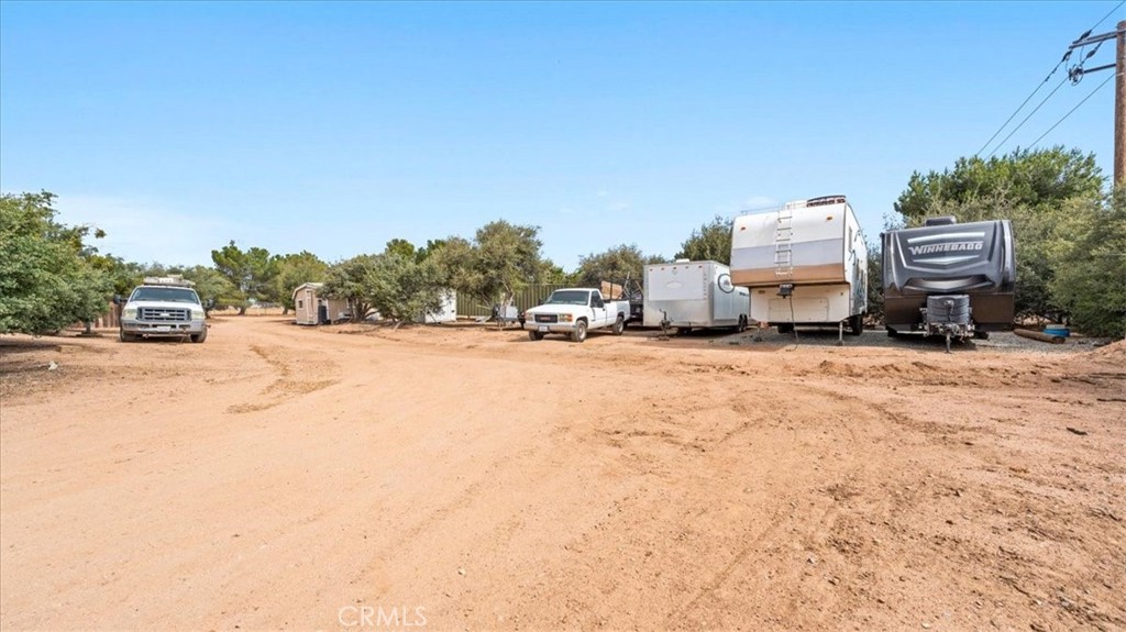 main property photo 29