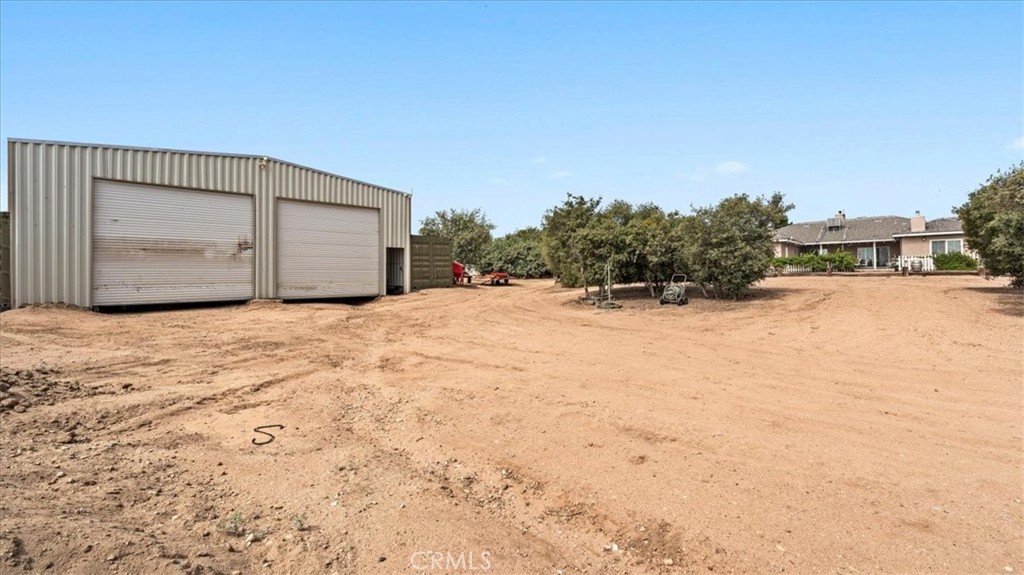 main property photo 30