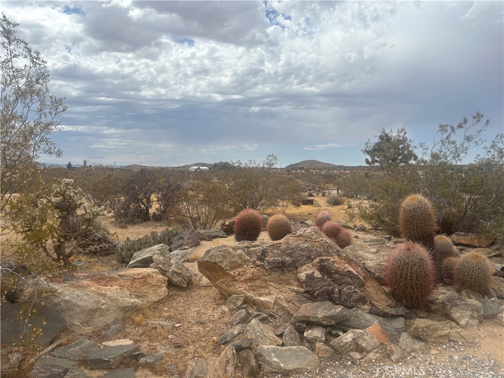 main property photo 20