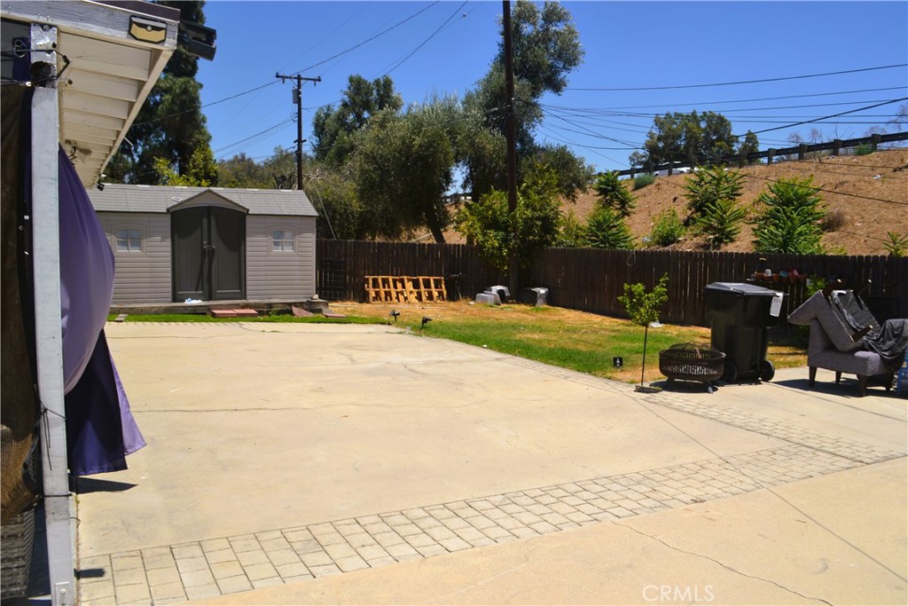 main property photo 15