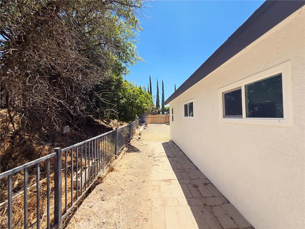 main property photo 43