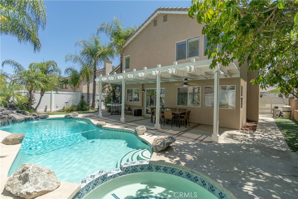 main property photo 39