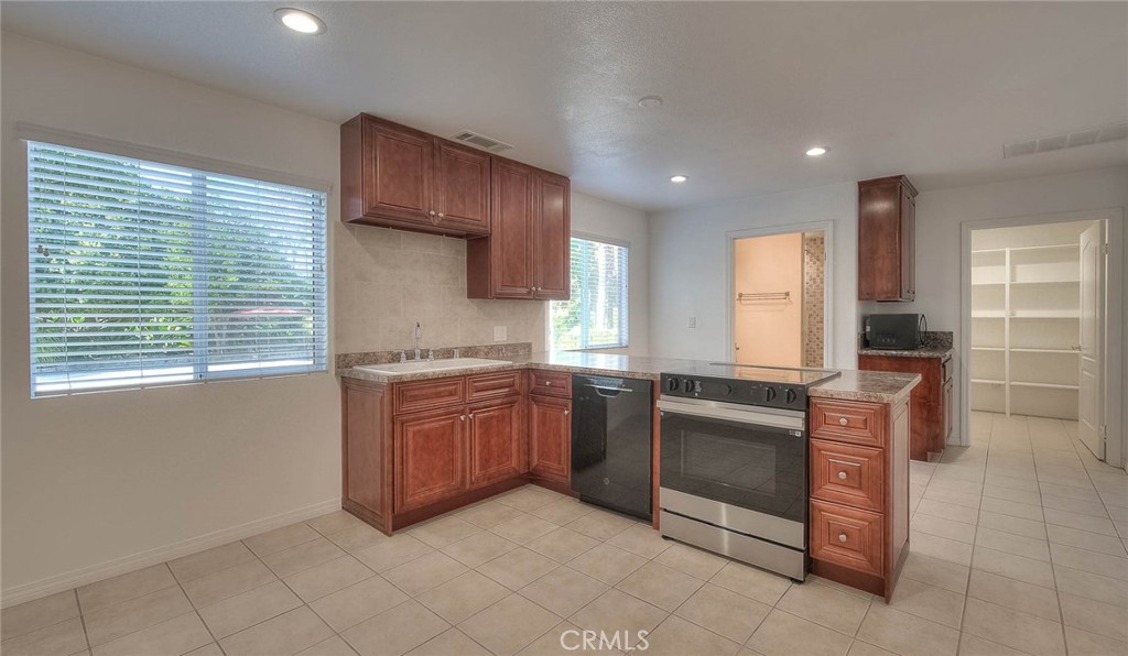 main property photo 63