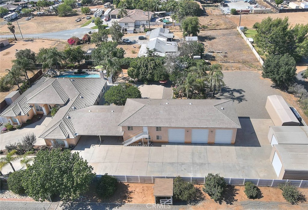 main property photo 73